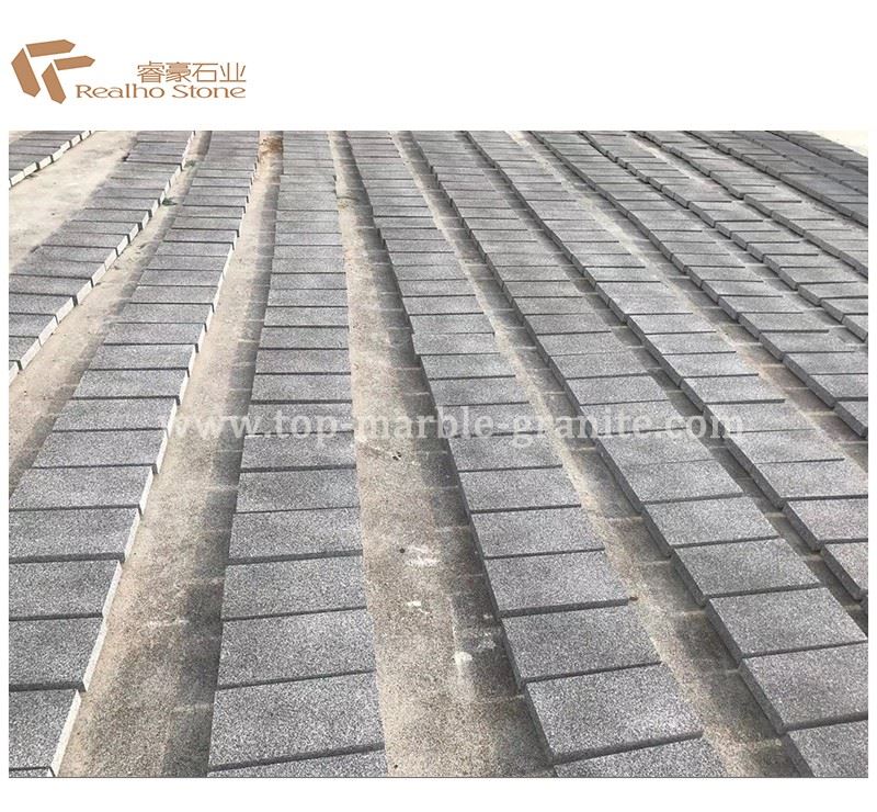 G654 Granite Stone Flamed Tiles