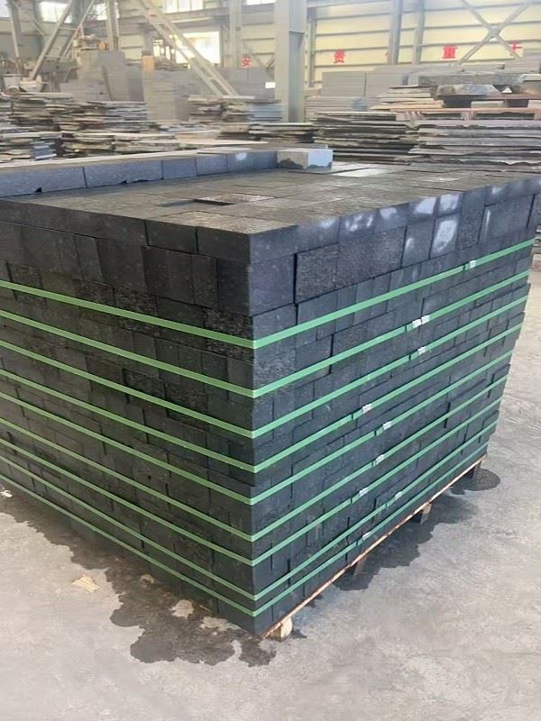 black granite floor tiles