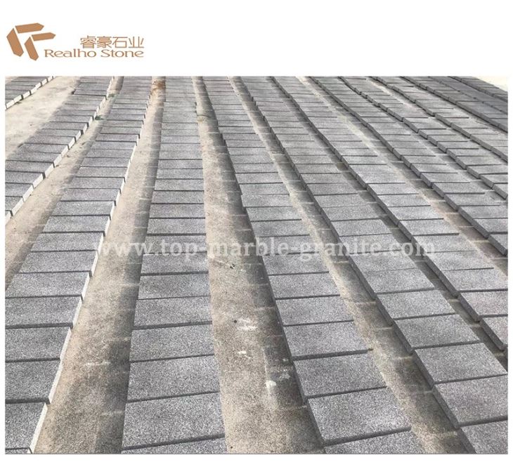 G654 Granite Stone Flamed Tiles